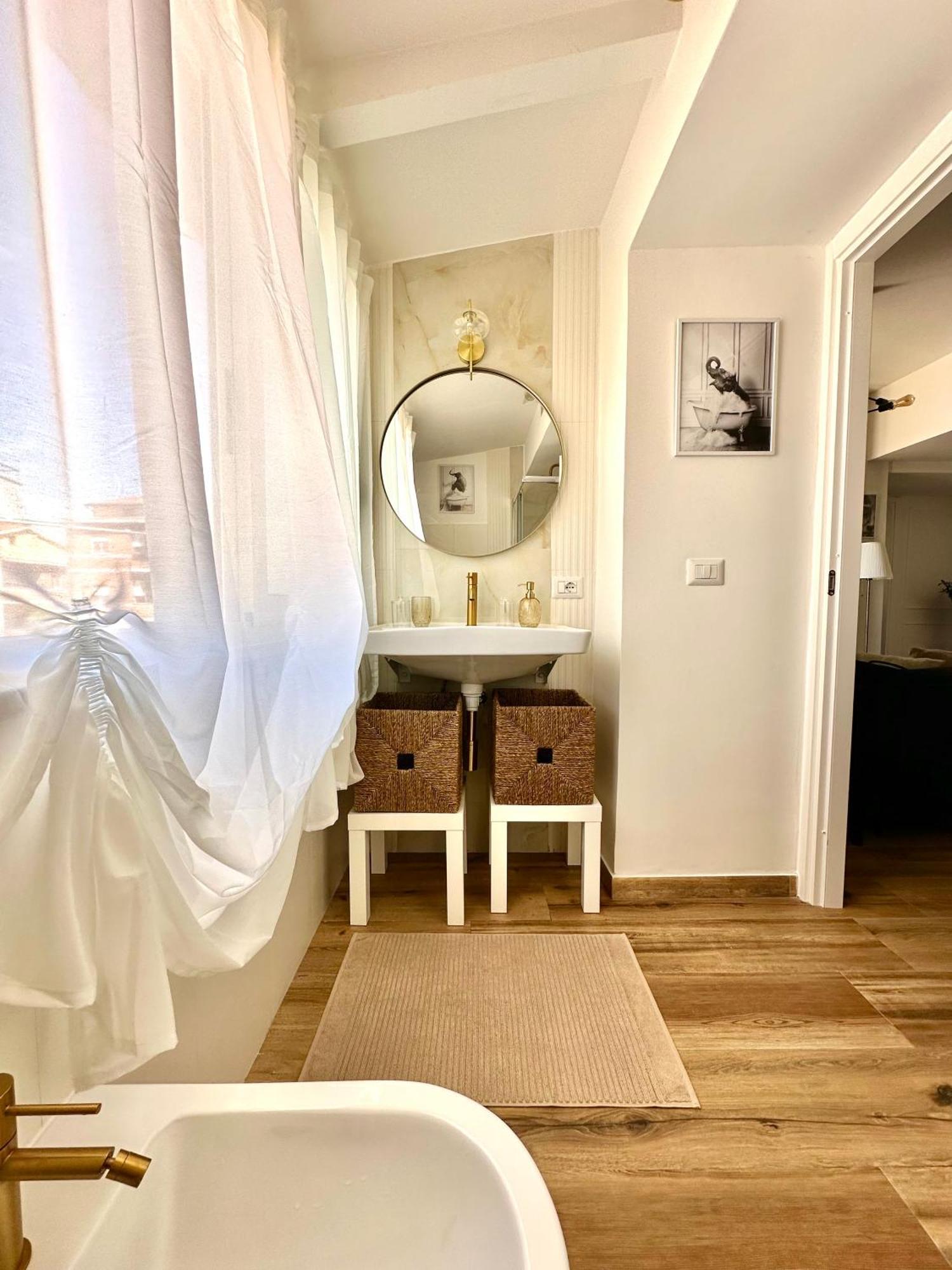 Domus Traiano - Port Apartment ชิวิตาเวกเกีย ภายนอก รูปภาพ