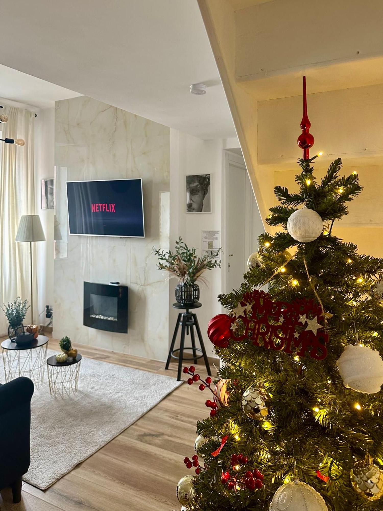 Domus Traiano - Port Apartment ชิวิตาเวกเกีย ภายนอก รูปภาพ